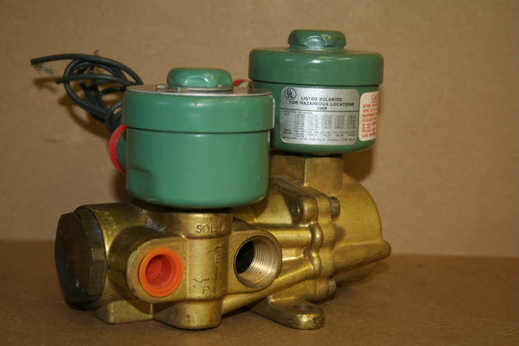 Dual Solenoid valve 8344B62 Air Gas Water Hydraulic oil ASCO unused