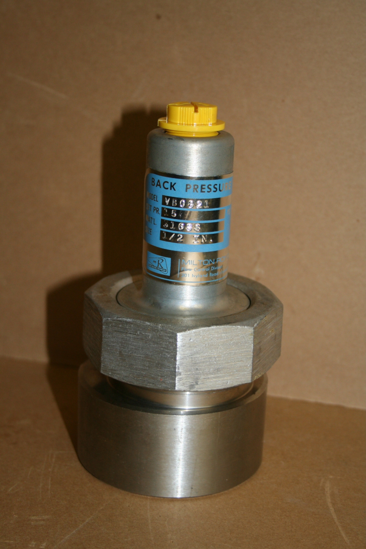 Back pressure valve VB 0821 adjustable pressure reducing Milton Roy