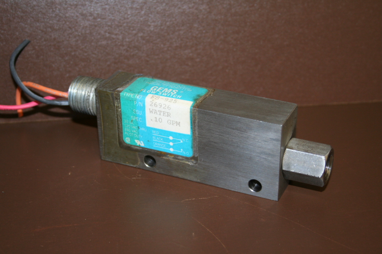 Flow switch FS-925 SS 26926 0.10 GPM GEMS Unused