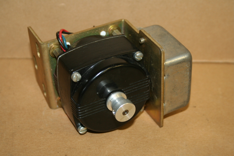 Induction motor w/capacitor, 1/16hp, 1800RPM, Bodine 0701 KYC 23 