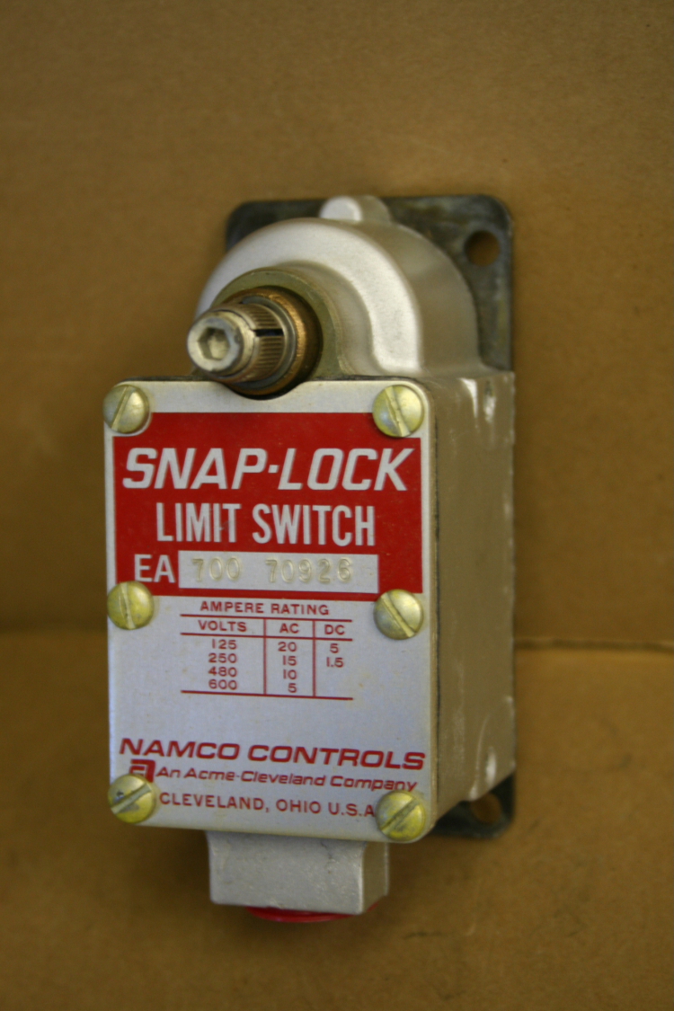 Limit switch 700 70926 Namco Snap Lock 125 to 600 V Unused