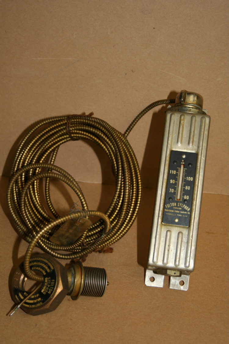 Thermostatic controller and bellows for steam valve Fulton Sylphon Unused