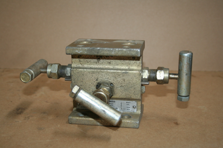 Level manifold valve Differential pressure M4AVC Anderson Greenwood