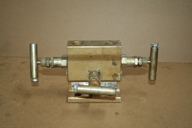 Level manifold valve Differential pressure M4TVC Anderson Greenwood