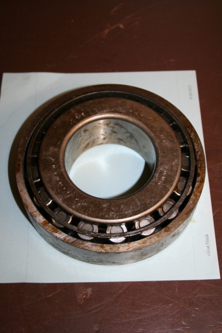 Tapered roller bearing 755/752 3 in ID Timken Unused