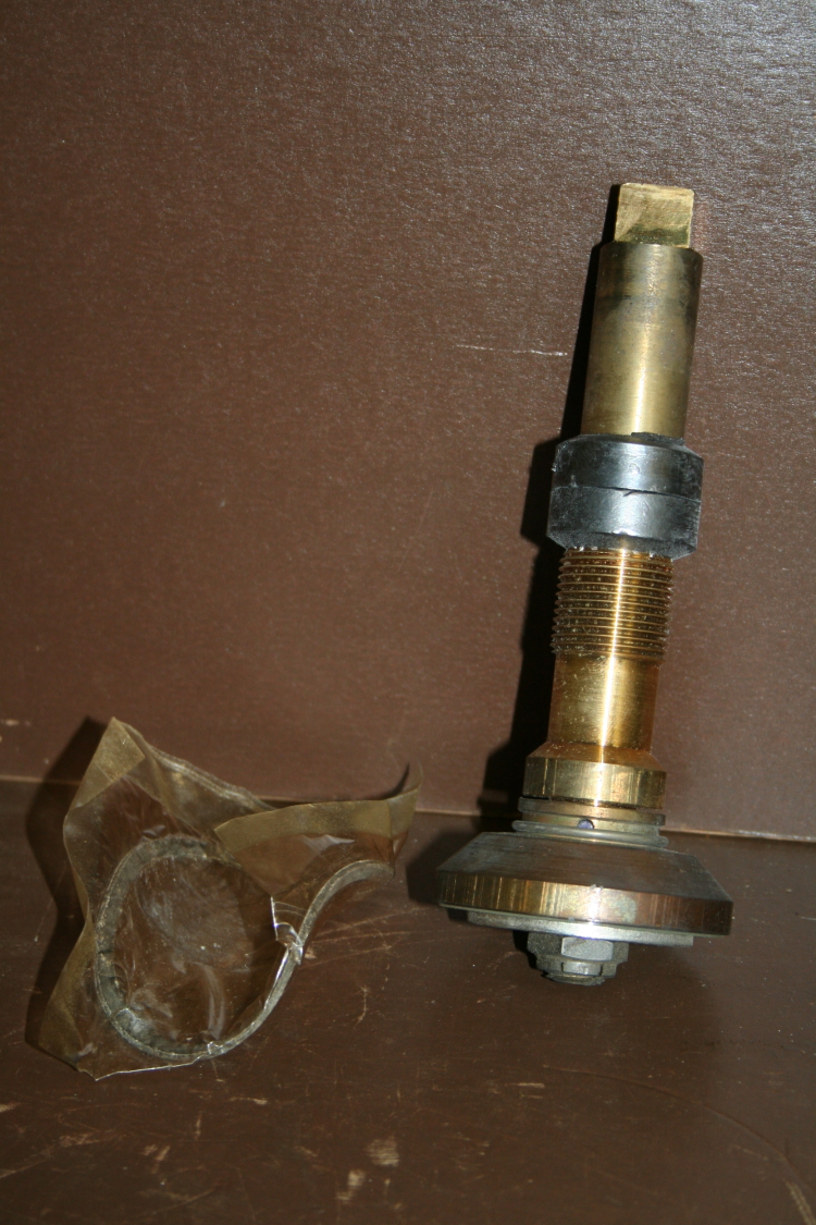 Globe valve kit D282-4NA Henry Technologies Unused
