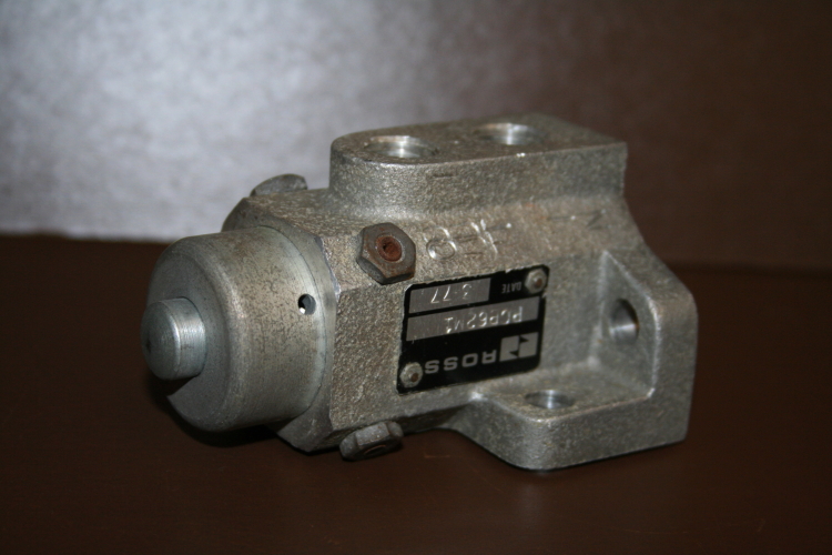 Pneumatic valve Plunger cam PCB62M1 NC Ross Unused