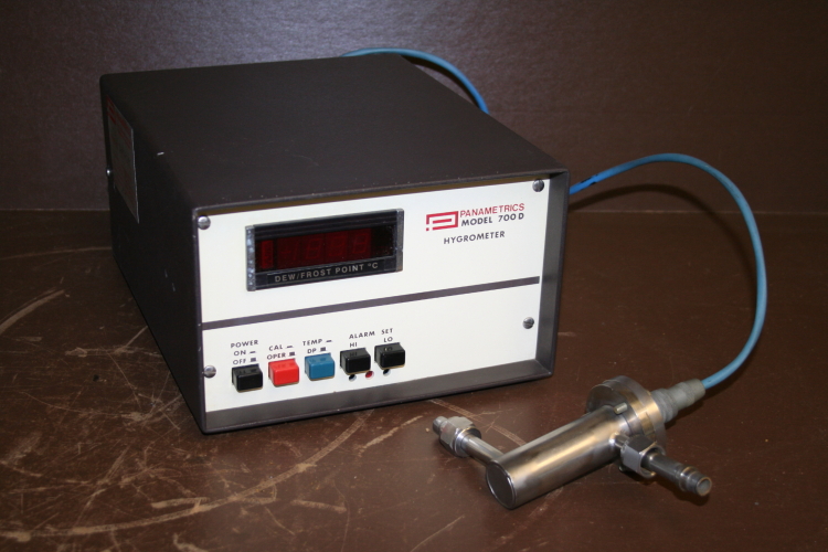Hygrometer and sensor, 700D, 700-09F-04YBWD-D Panametrics Parts or Repair