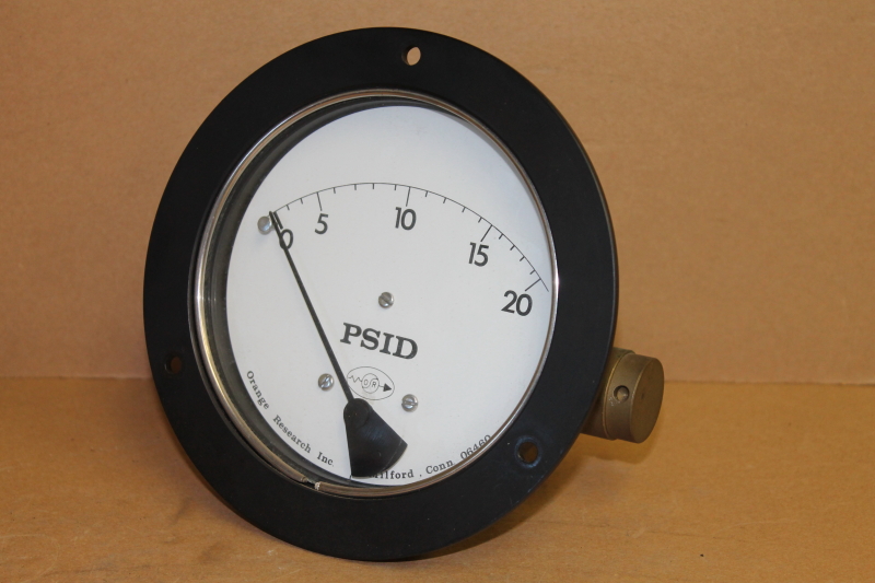 Differential pressure gauge w/switch, 3000psi max, 0-20psi range Orange Research