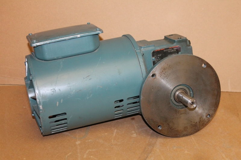 Right angle gearmotor 2 speed 233/155 RPM, 0.18/0.25 hp, 115V Master XL Reliance