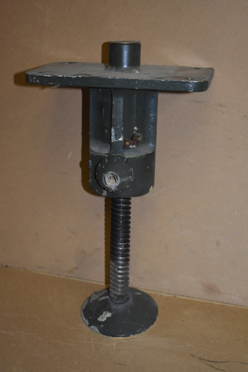 Machine leveling foot, Leveling jack, 6.75