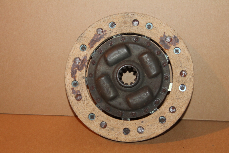 Clutch disk, Driven plate, 11864, NOS, OEM, Genuine Reliant Motors