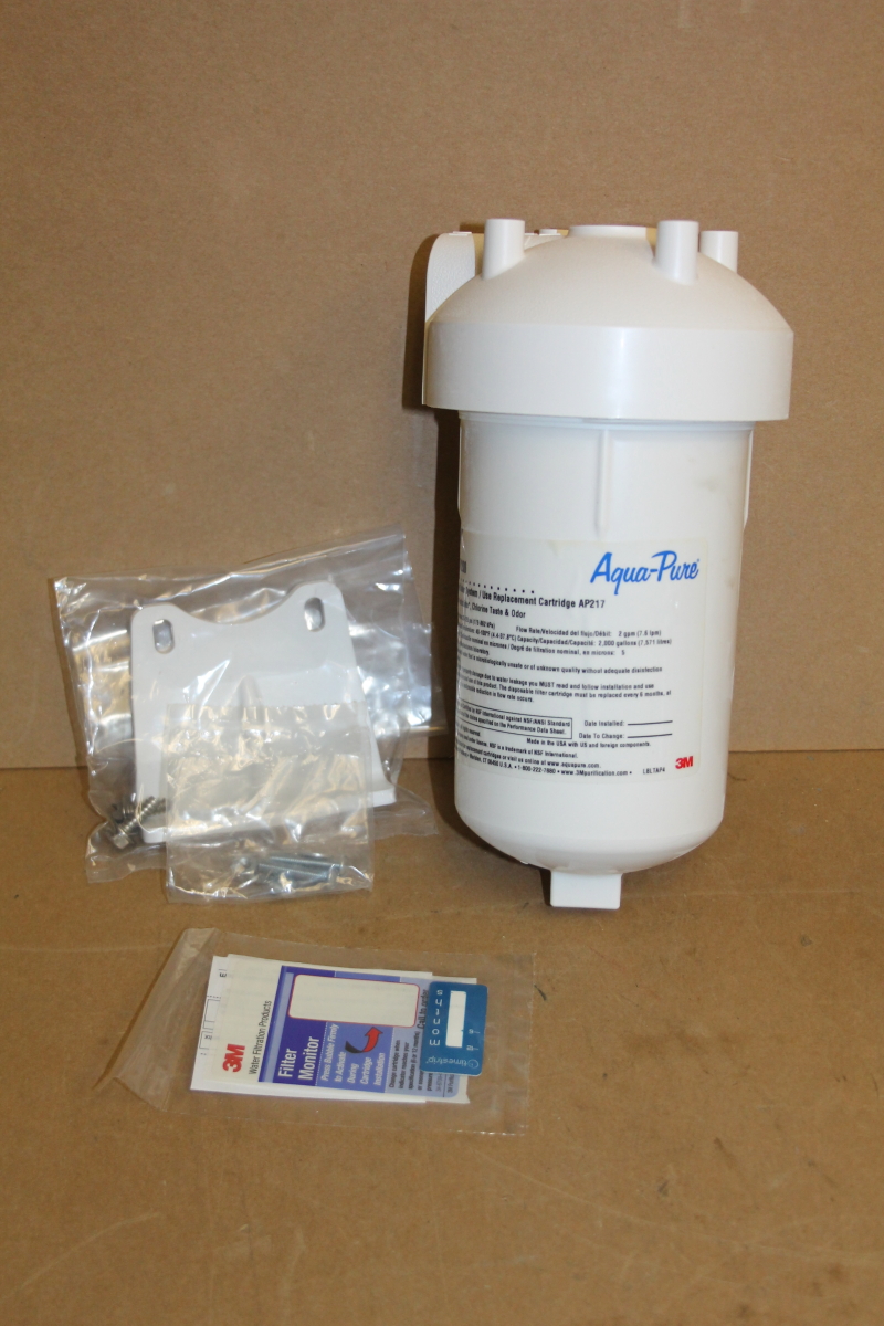Water filter system, 3/8", 1.75GPM, 125PSI, 5 micron, Aqua Pure AP200, 3M