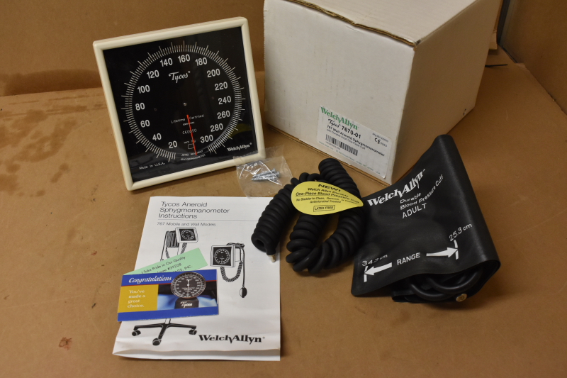 Welch Allyn, Tycos 7670-01 ,767 wall aneroid sphygmomanometer