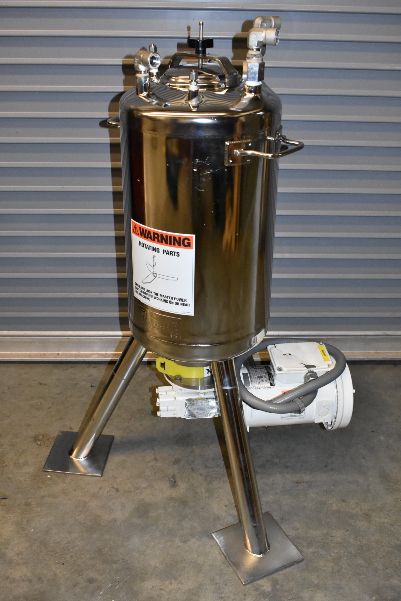 10 gallon vessel Alloy Products Corp 100 PSI 316 SS Lightnin Magmixer mixer